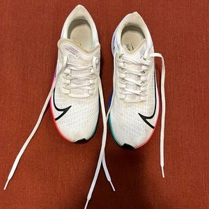 Nike Zoom Pegasus 37 Running Sneakers